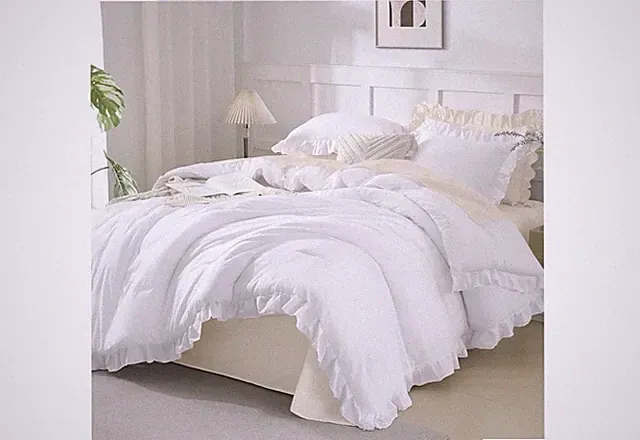 Andency White Comforter Queen Size, 3 Pieces Ruffle