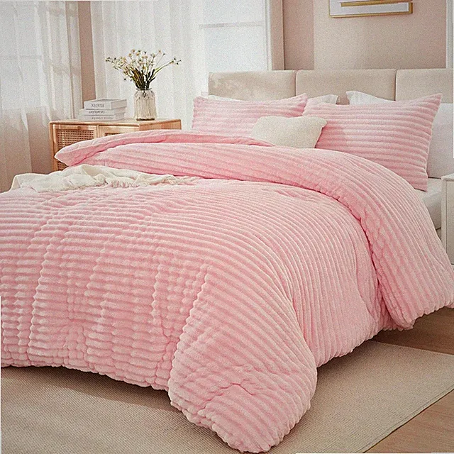 Pink Fleece King Comforter Set - Soft Plush Bedding for Winter